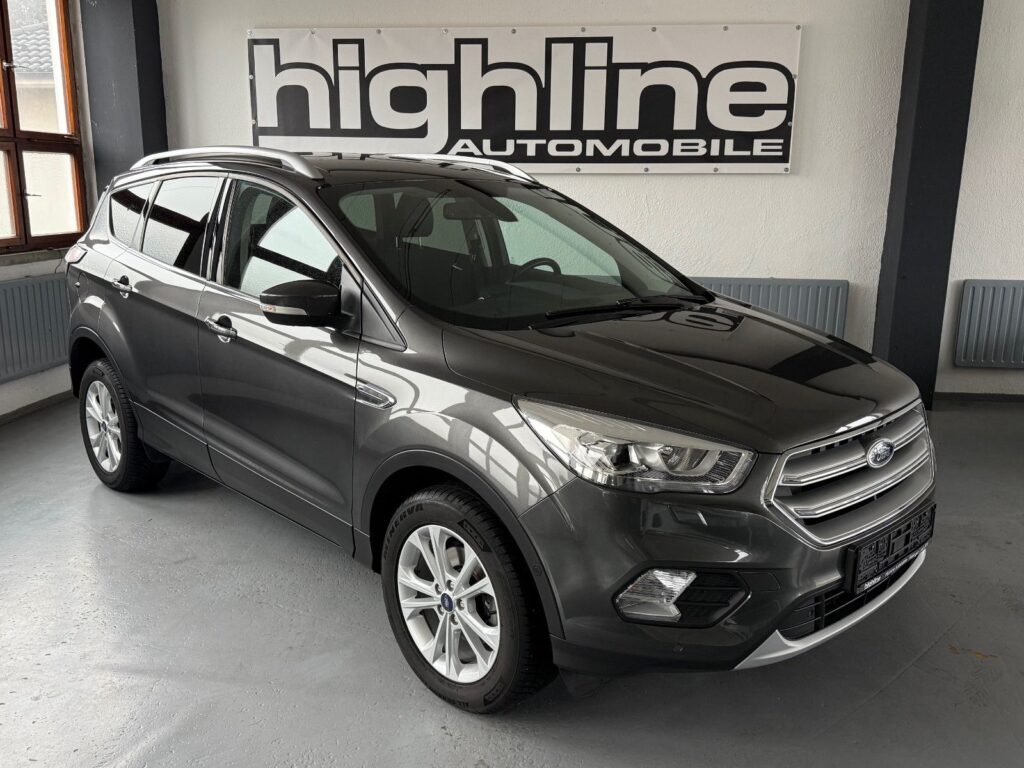 Ford Kuga Titanium -1,5 150 PS - Navi,SHZ,LRH, PDC